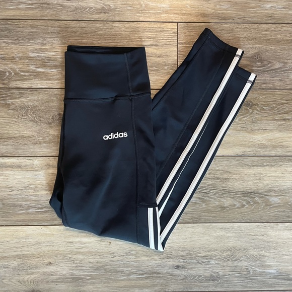 Women’s adidas leggings size medium - Picture 1 of 2